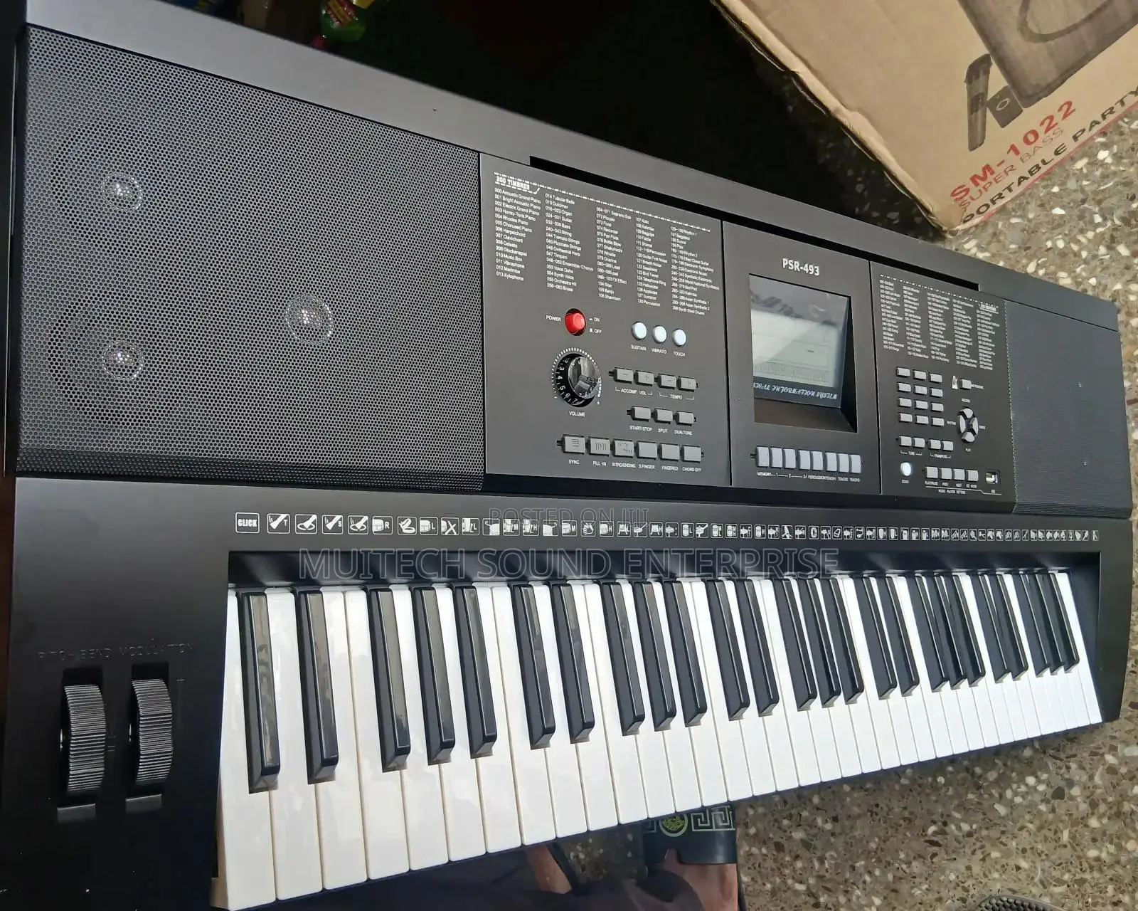 Teaching Electronic Keyboard ( Yamaha 61 Keys)