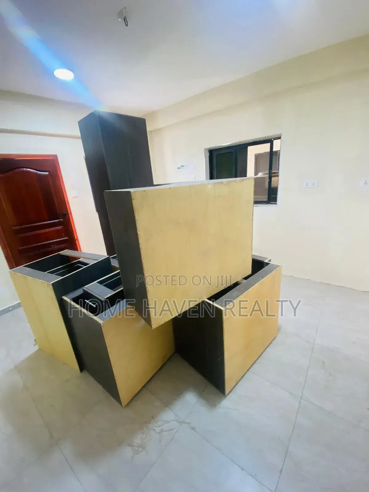 3bdrm Apartment in Akweteyman for rent