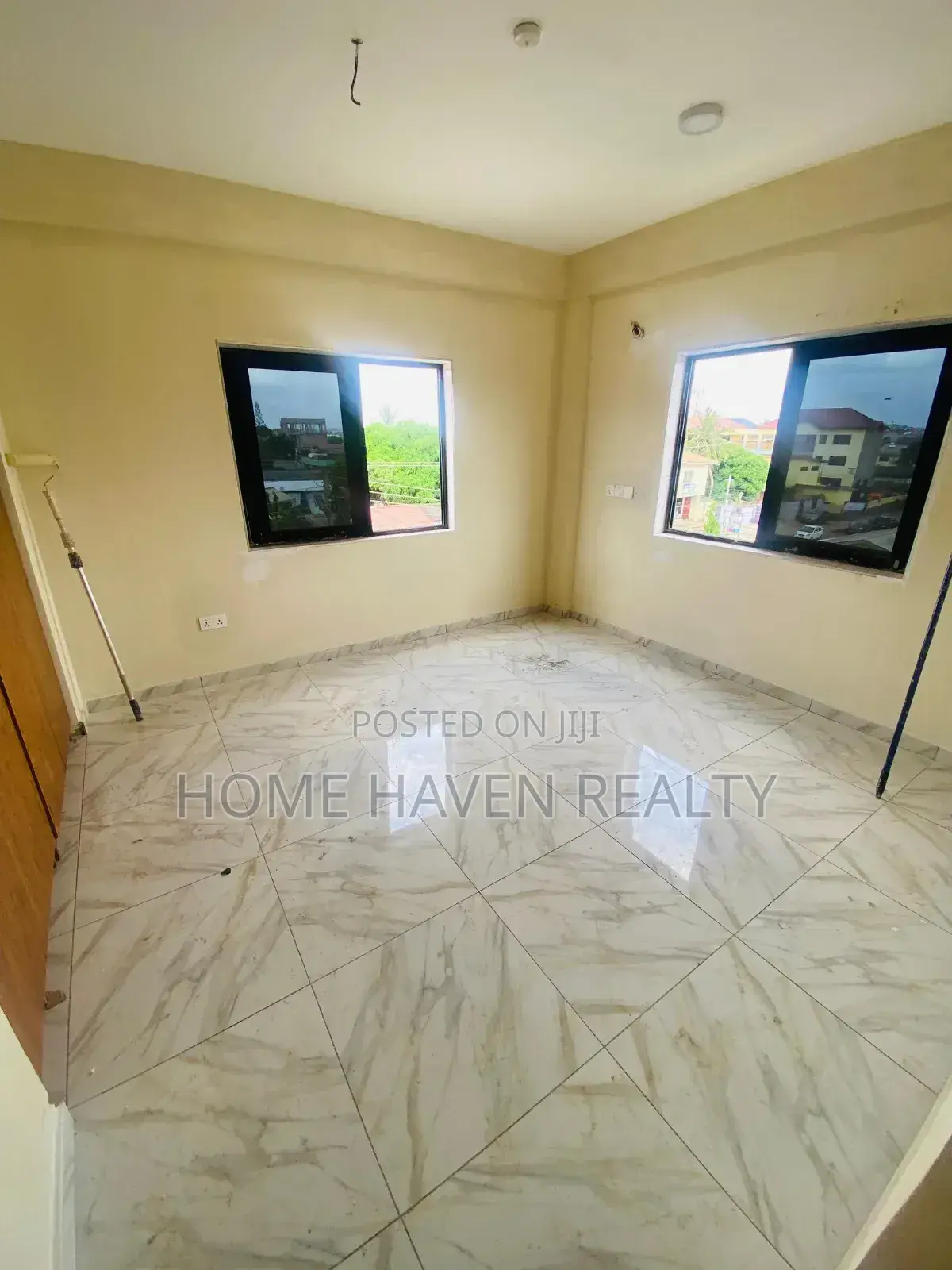 3bdrm Apartment in Akweteyman for rent