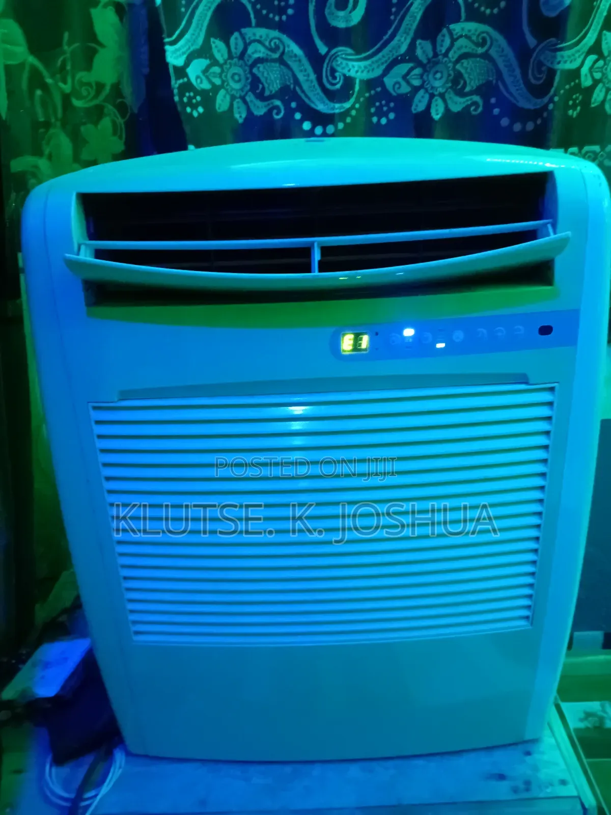 B Q Mini Air- Conditioner