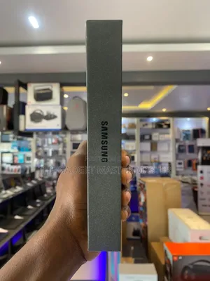 New Samsung Galaxy Z Flip 256 GB Black