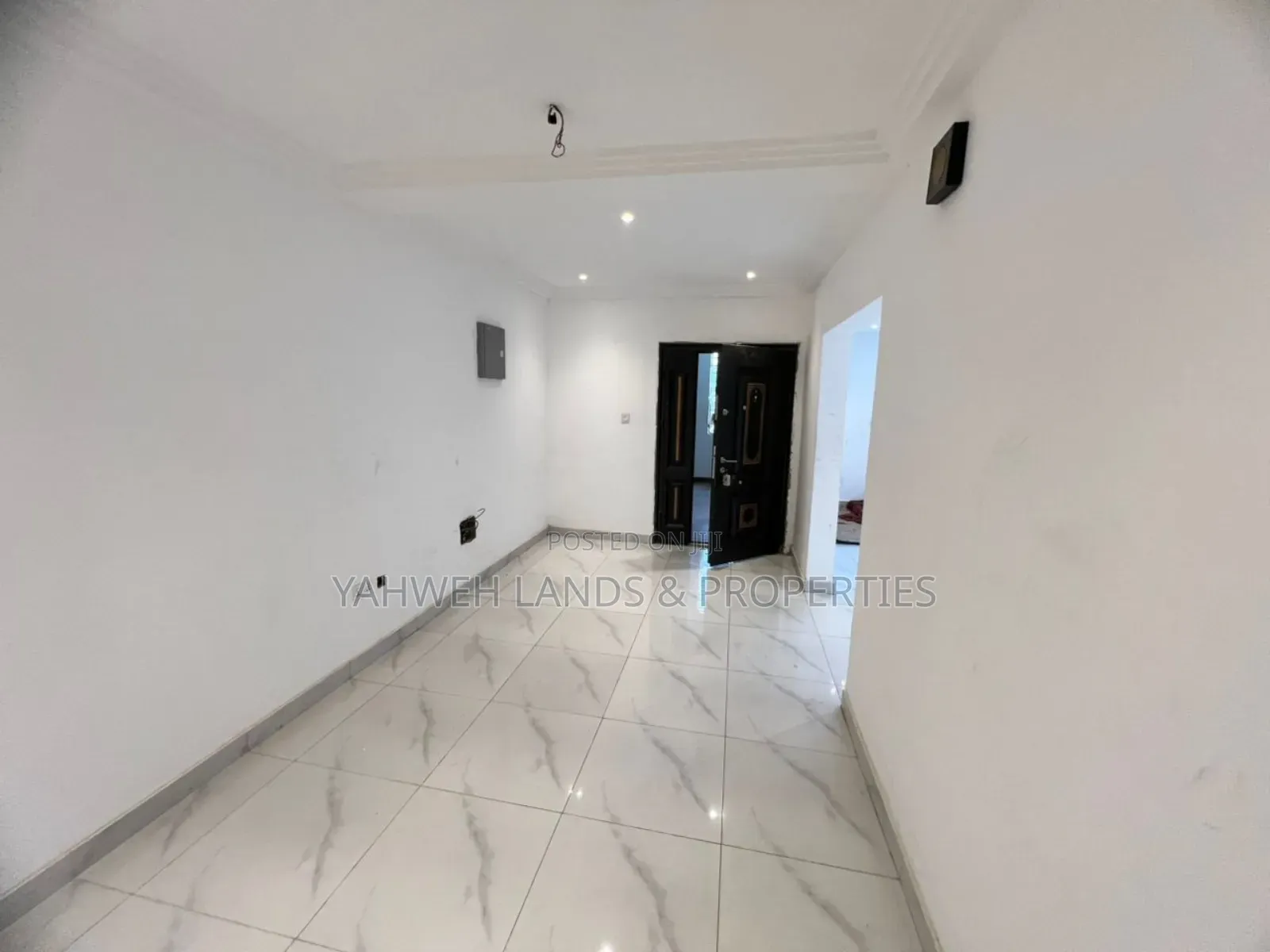 2bdrm Apartment in Mariville Home, Airport Residential Area for rent