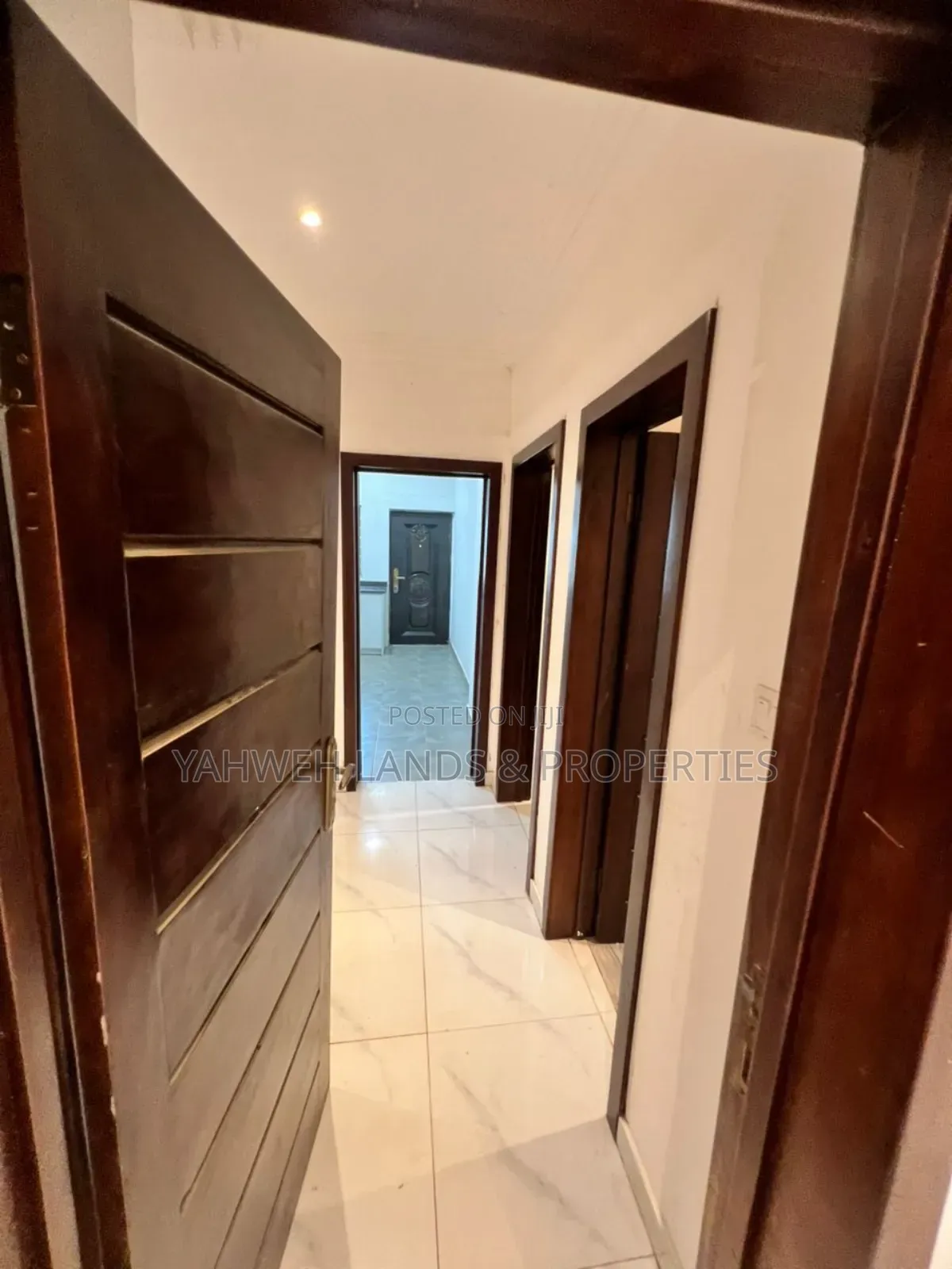 2bdrm Apartment in Mariville Home, Airport Residential Area for rent