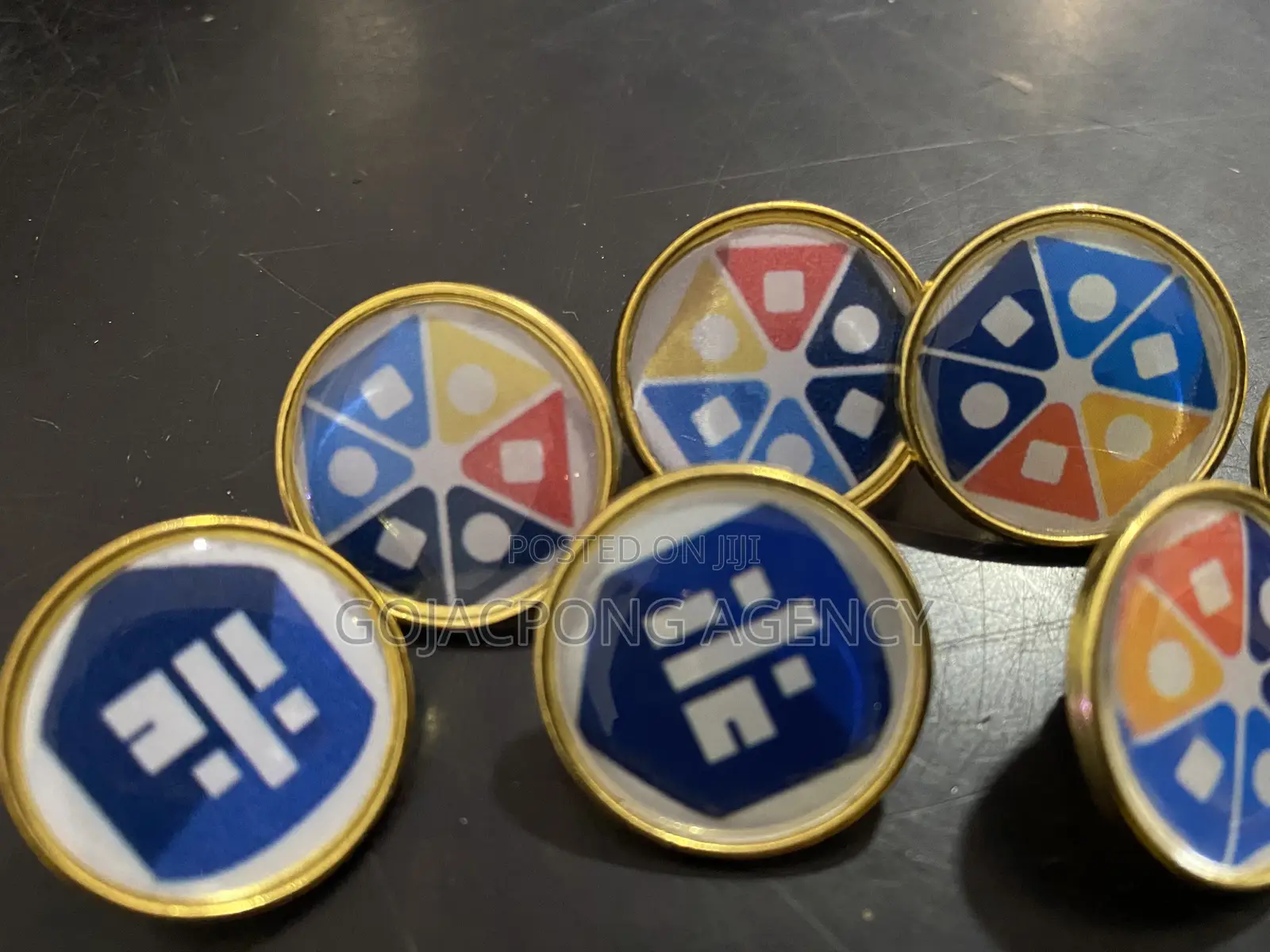Customized Brooch/ Lapel Pins
