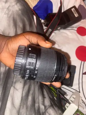 Canon 600 D