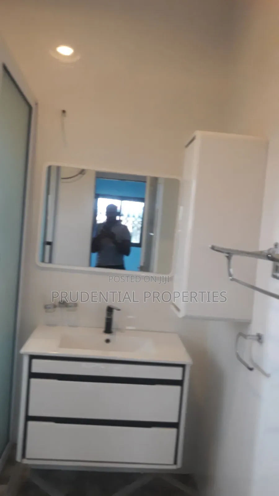 5bdrm House in Mallam for rent