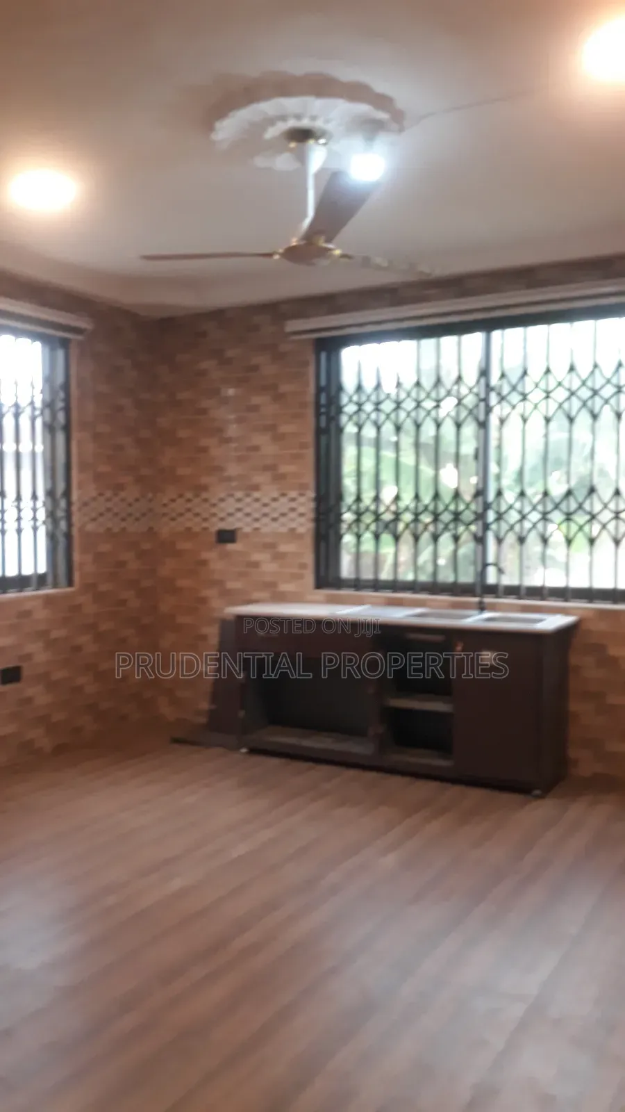 5bdrm House in Mallam for rent