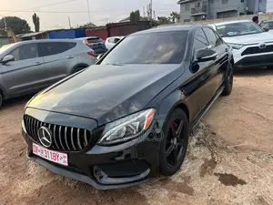Mercedes-Benz C300 Sport 4Matic Sedan AWD (2.0L 4cyll 7A) 2016 Black