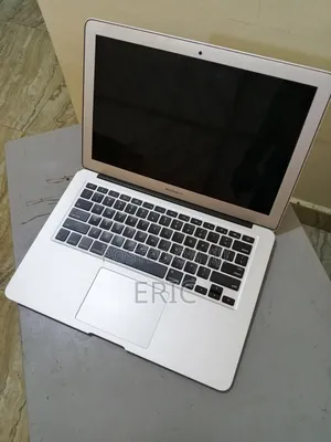 Laptop Apple MacBook Air 2015 8GB Intel Core I7 SSD 256GB
