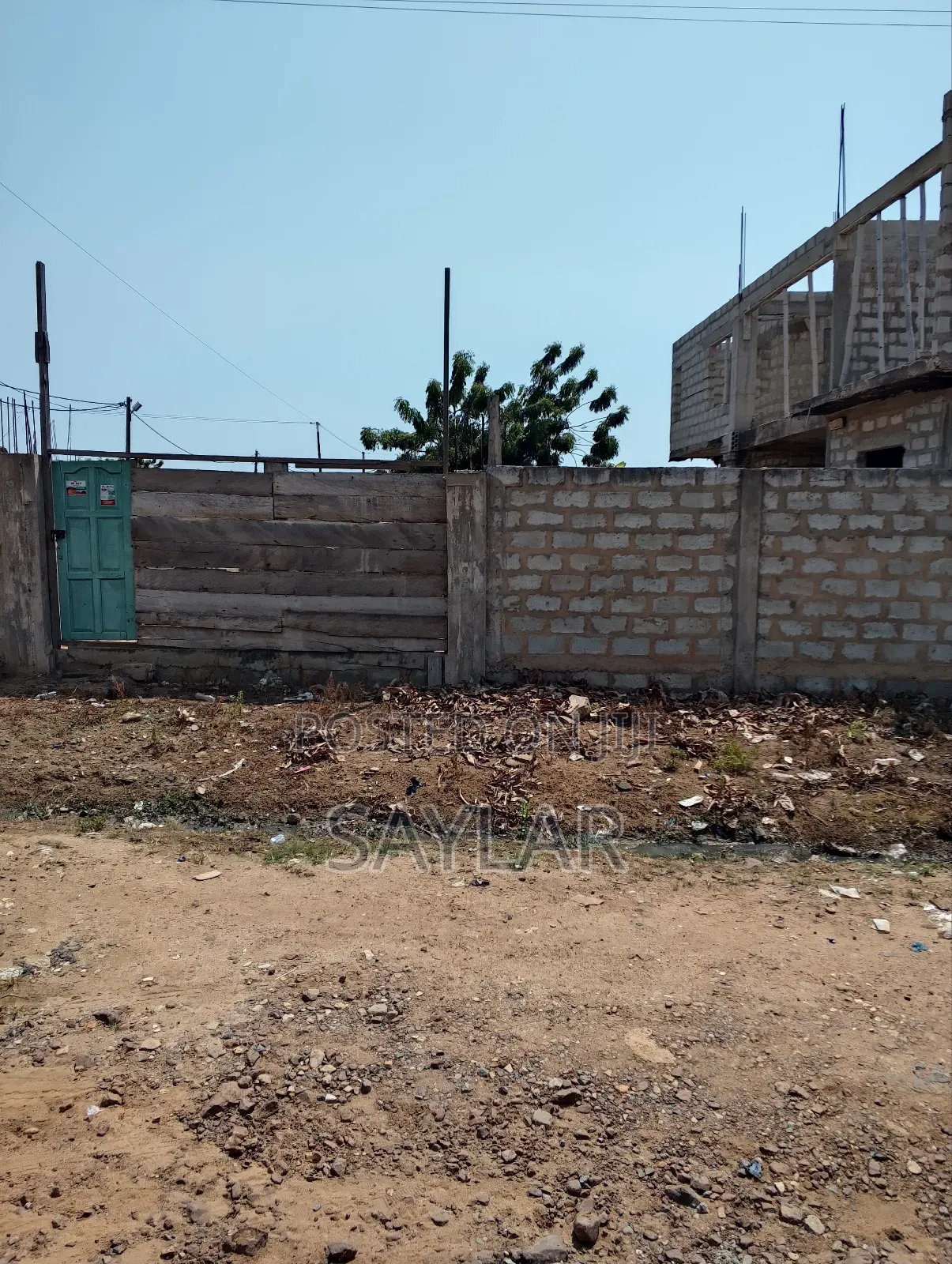 7bdrm House in Enjoy Estates, Tema Metropolitan for sale
