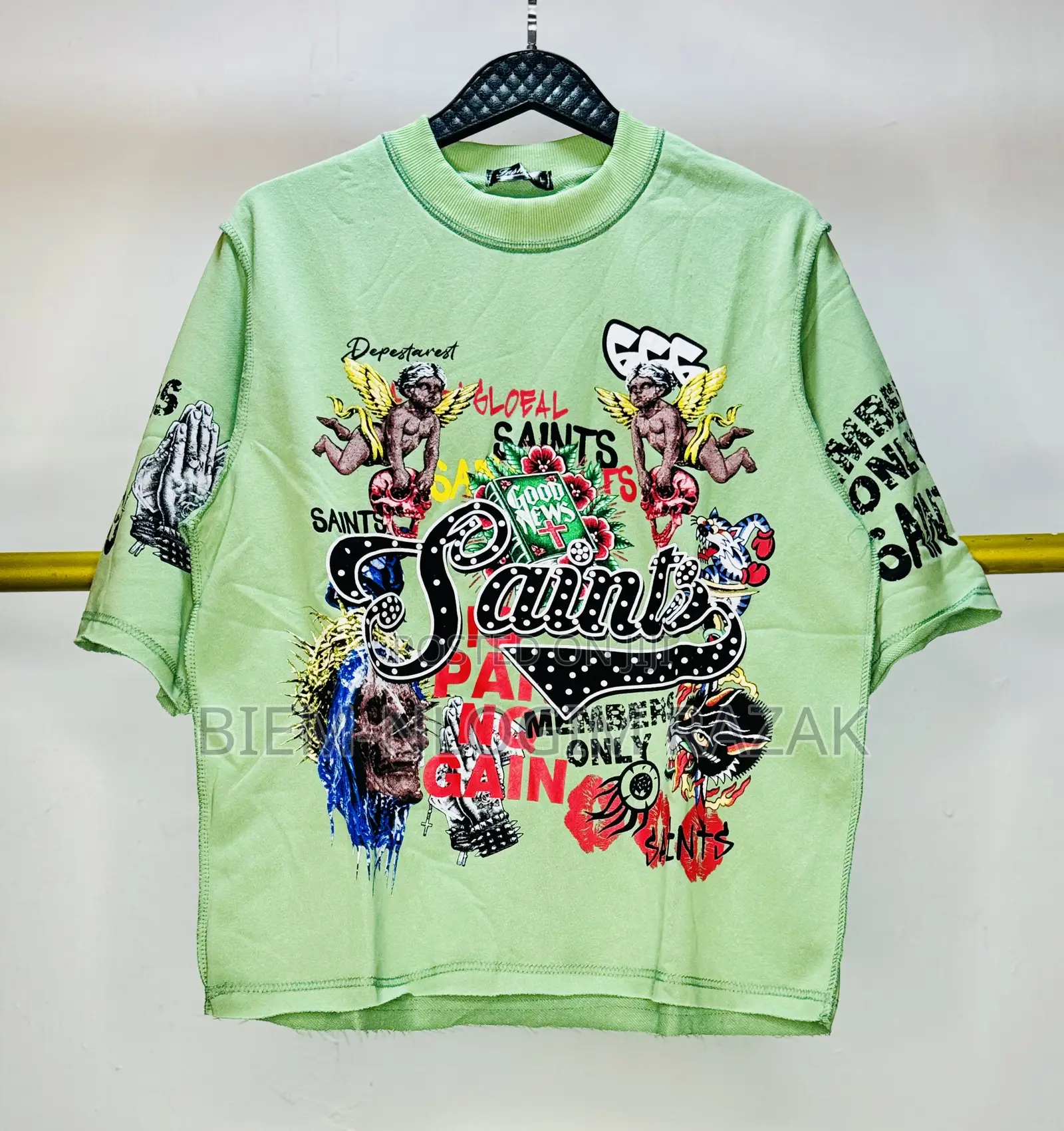 High Quality Crop Tshirt Available in Stock
