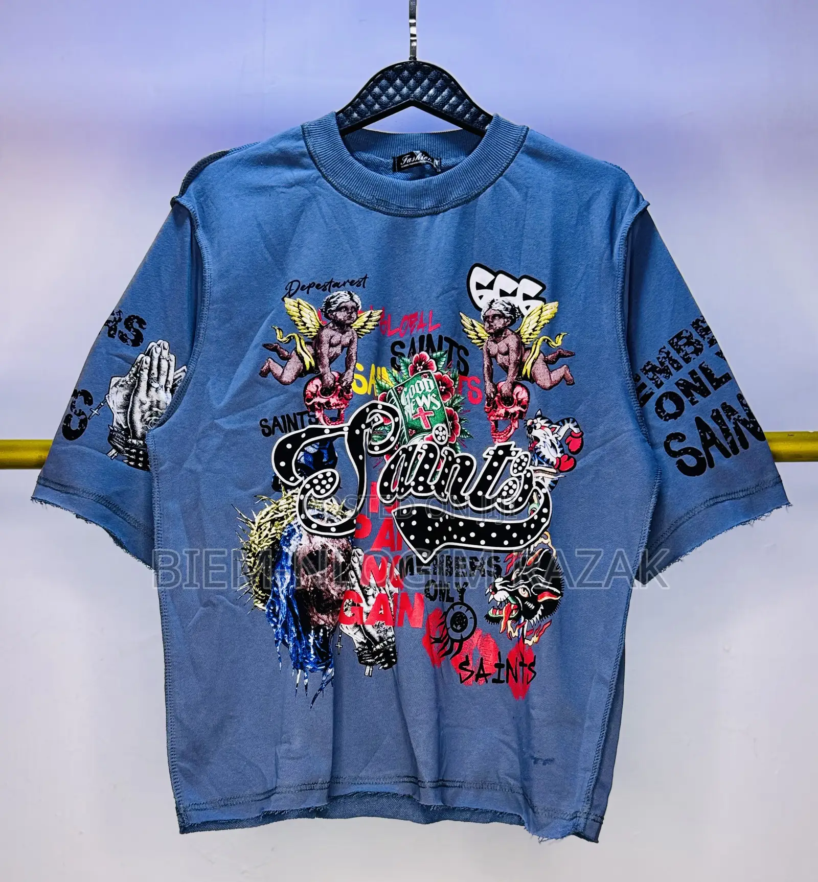 High Quality Crop Tshirt Available in Stock