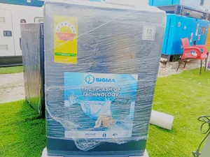 **Affordable 8kg Twin Tub Washing Machine for Every Home