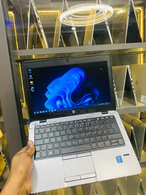 Laptop HP EliteBook 820 G1 8GB Intel Core i5 HDD 500GB