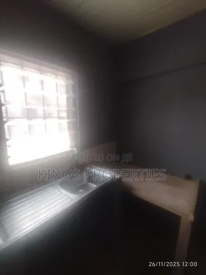 1bdrm Apartment in West Hills Area for rent