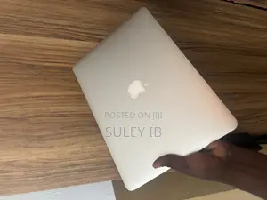Laptop Apple MacBook Air 2017 64GB Intel Core i5 SSHD+SSD 128GB