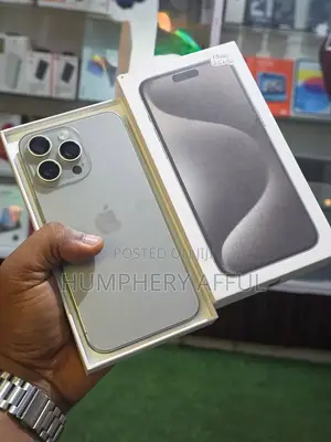 Apple iPhone 15 Pro Max 256 GB