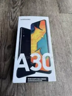 New Samsung Galaxy A30 64 GB Black