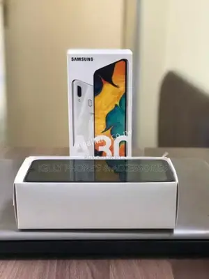 New Samsung Galaxy A30 64 GB Black