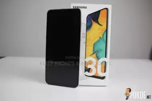 New Samsung Galaxy A30 64 GB Black