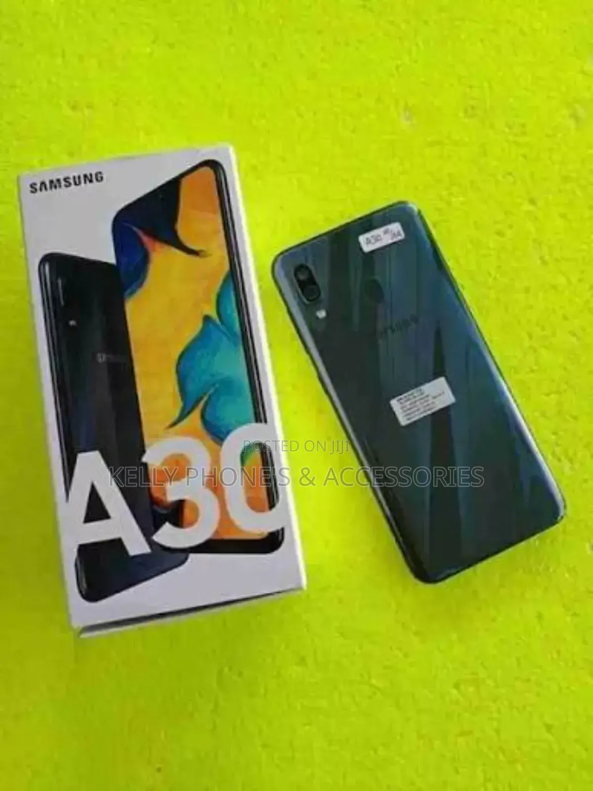 New Samsung Galaxy A30 64 GB Black