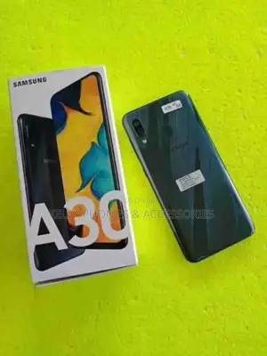 New Samsung Galaxy A30 64 GB Black