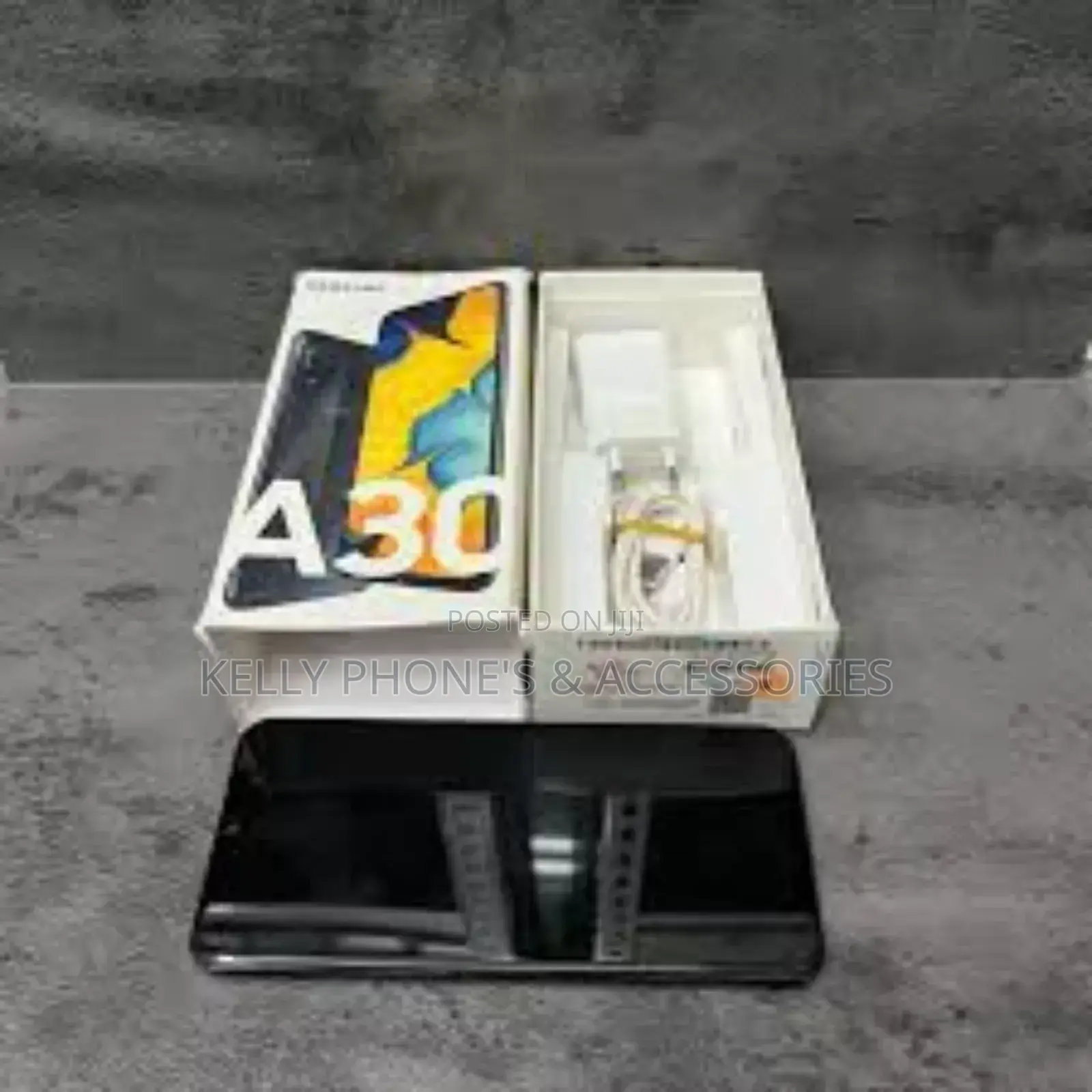 New Samsung Galaxy A30 64 GB Black