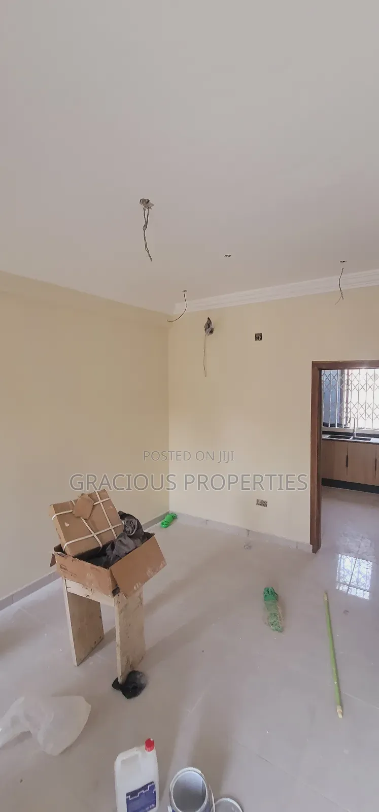 2bdrm Apartment in Gracious Properties, Lapaz for rent