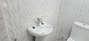 Affordable Self-Catering Studio at the Heart of East Legon + Starlink