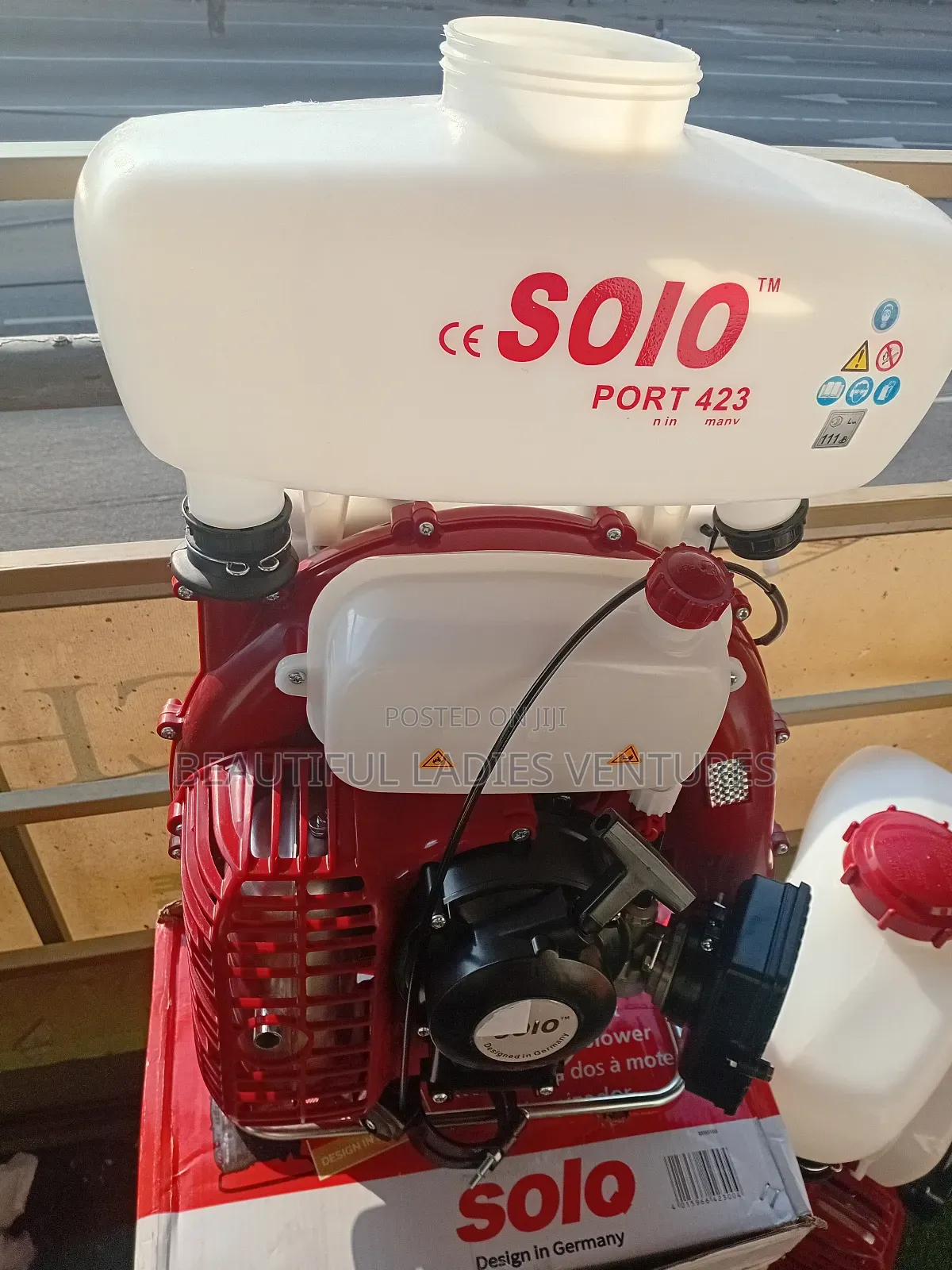 Solo Port 423 Long-Range Sprayer for Farm Professionals