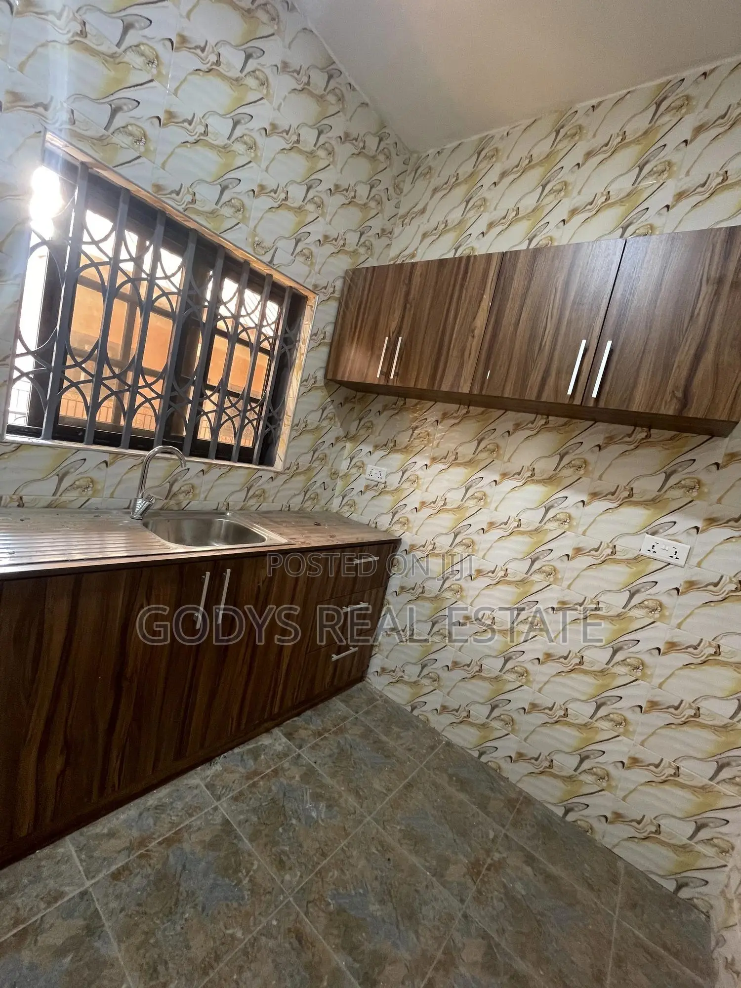 1bdrm Apartment in Domiabra, Kasoa for rent
