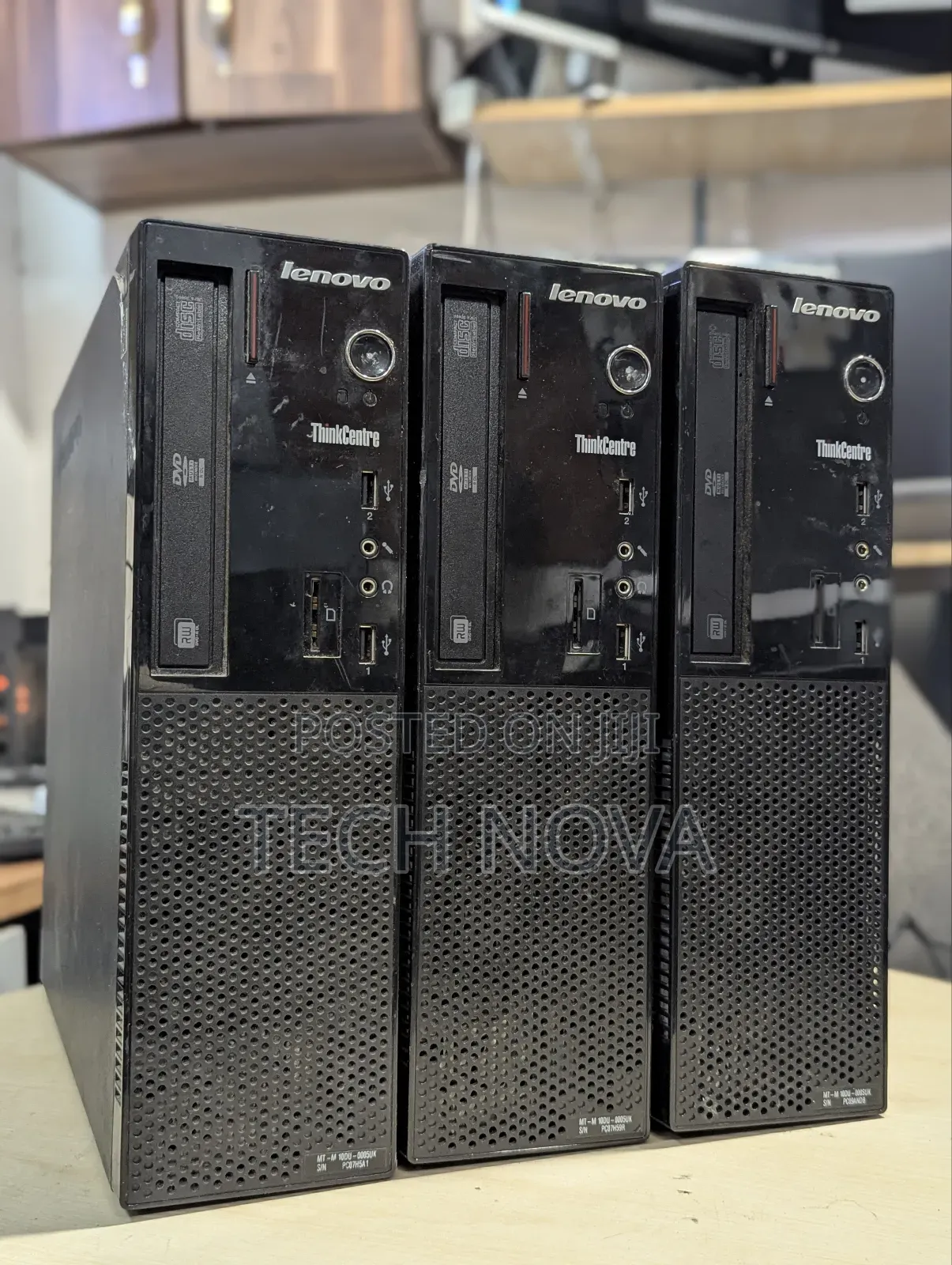 Desktop Computer Lenovo Ideacentre 720 8GB Intel Core I5 HDD 500GB