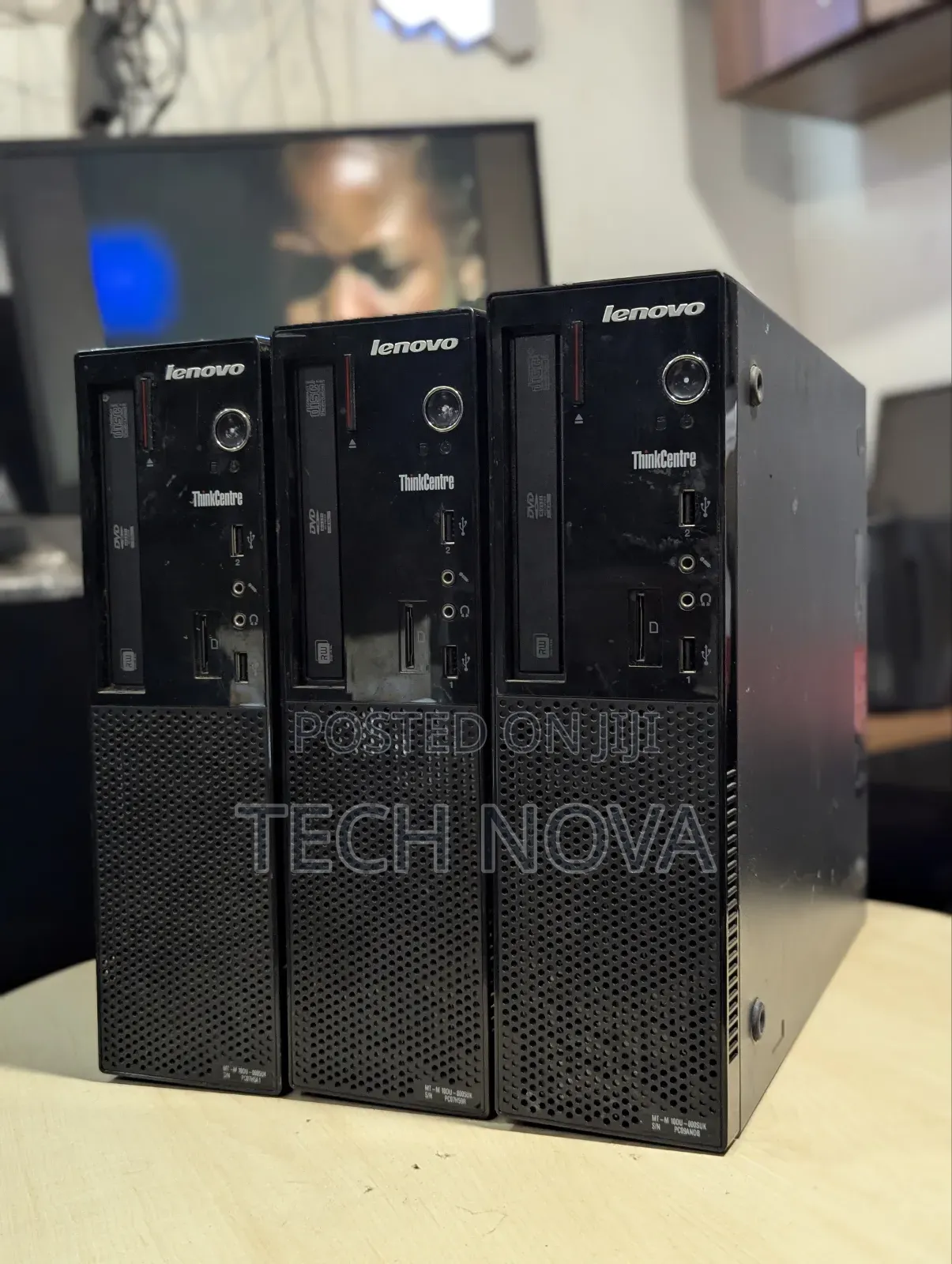 Desktop Computer Lenovo Ideacentre 720 8GB Intel Core I5 HDD 500GB