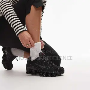 Nike Shox Tl Sneakers