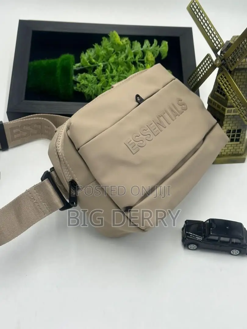 Essential Side Bag
