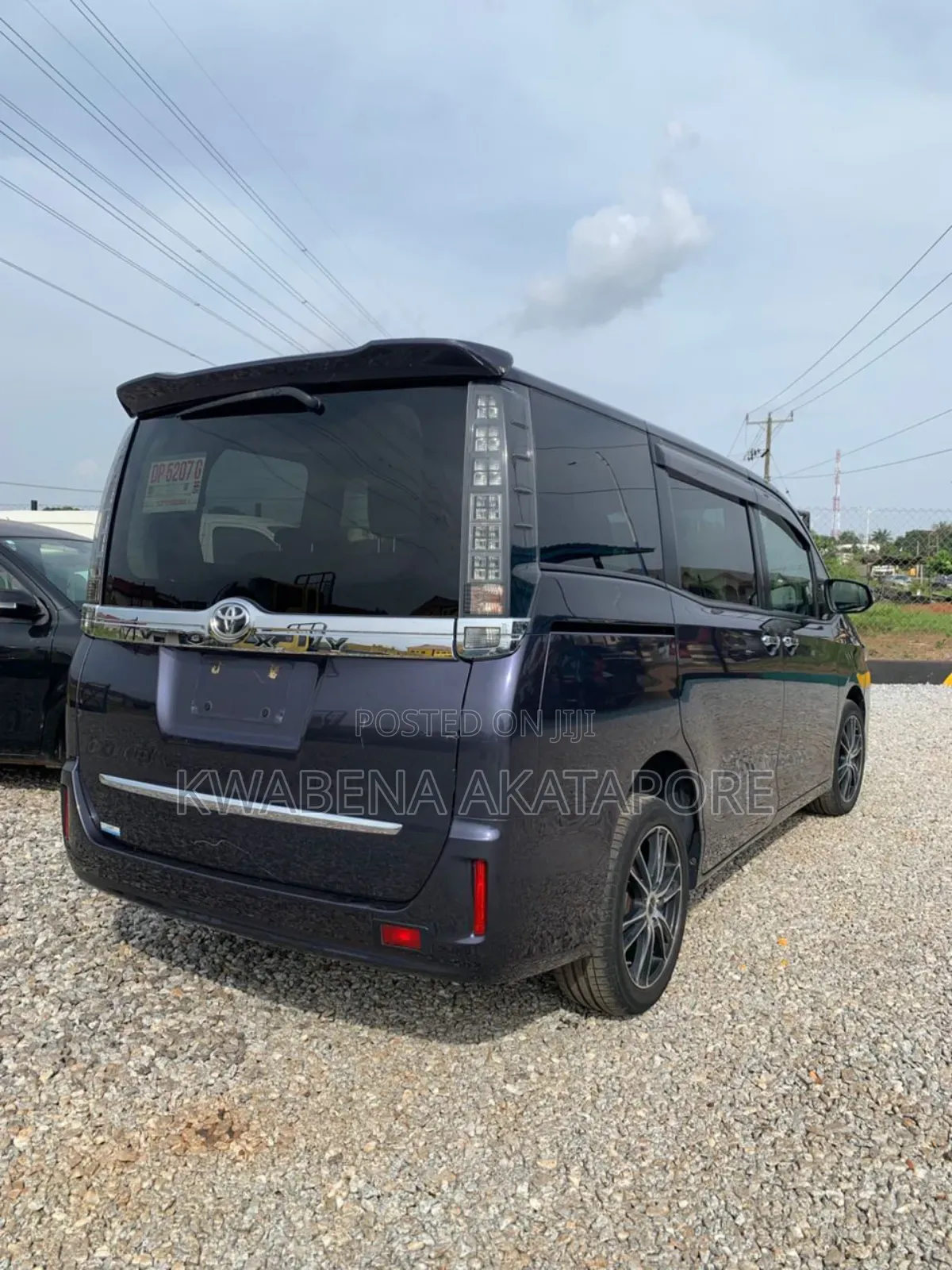 Toyota Voxy 2016 Black