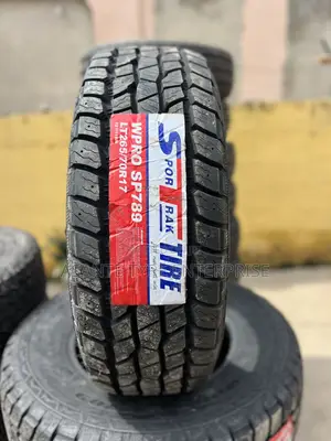 Car Tyre 264/70r17