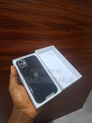 New Apple iPhone 11 128 GB Black
