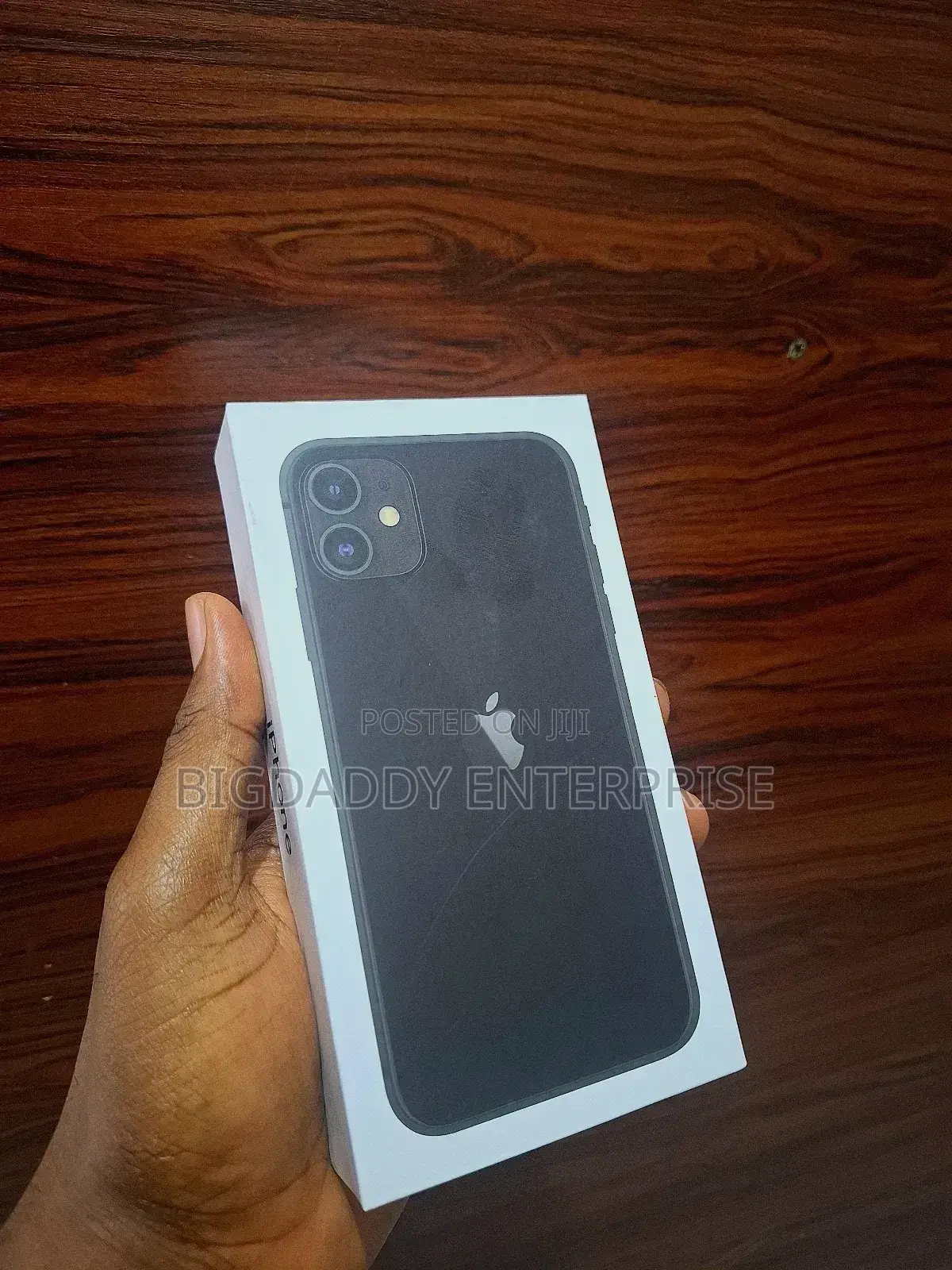 New Apple iPhone 11 128 GB Black