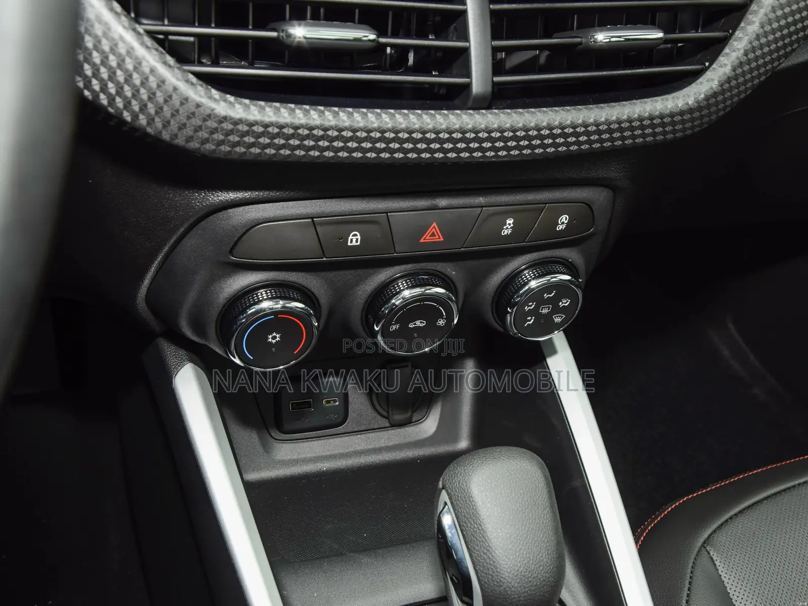 Chevrolet Cruze 2021 Silver