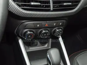 Chevrolet Cruze 2021 Silver