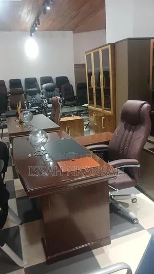 Boss Office Desk
