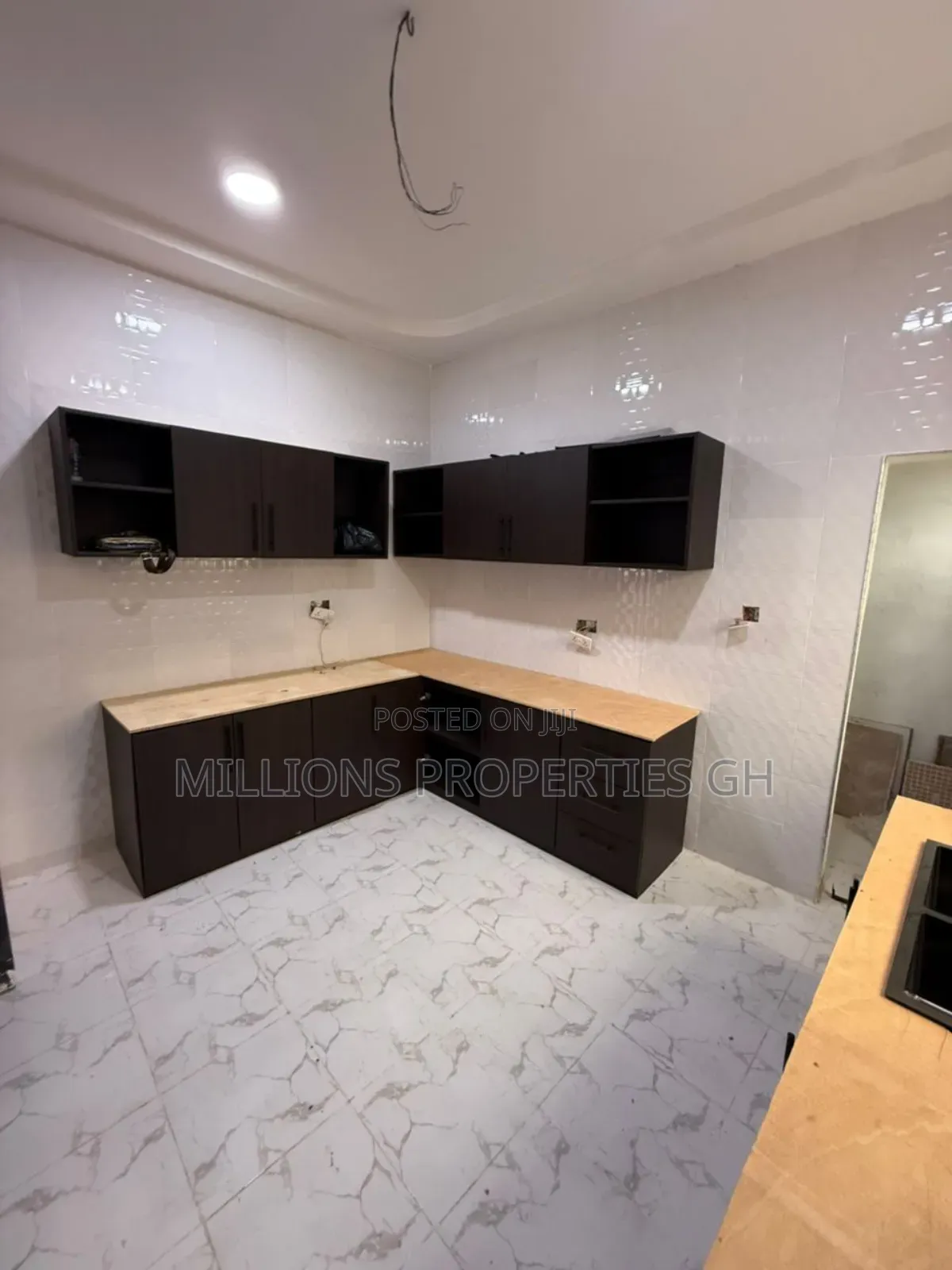 3bdrm House in Millions Properties, Kasoa for sale