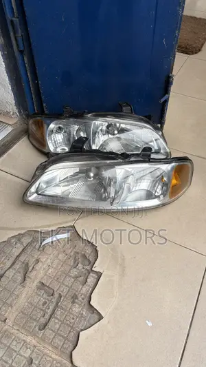 Nissan Sentra Headlight 2001,2002,2003,2004,2005,2006,2007,2008