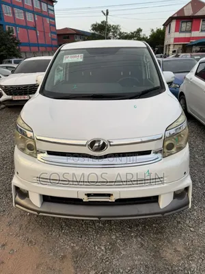 Toyota Voxy SV Premium 2014 White