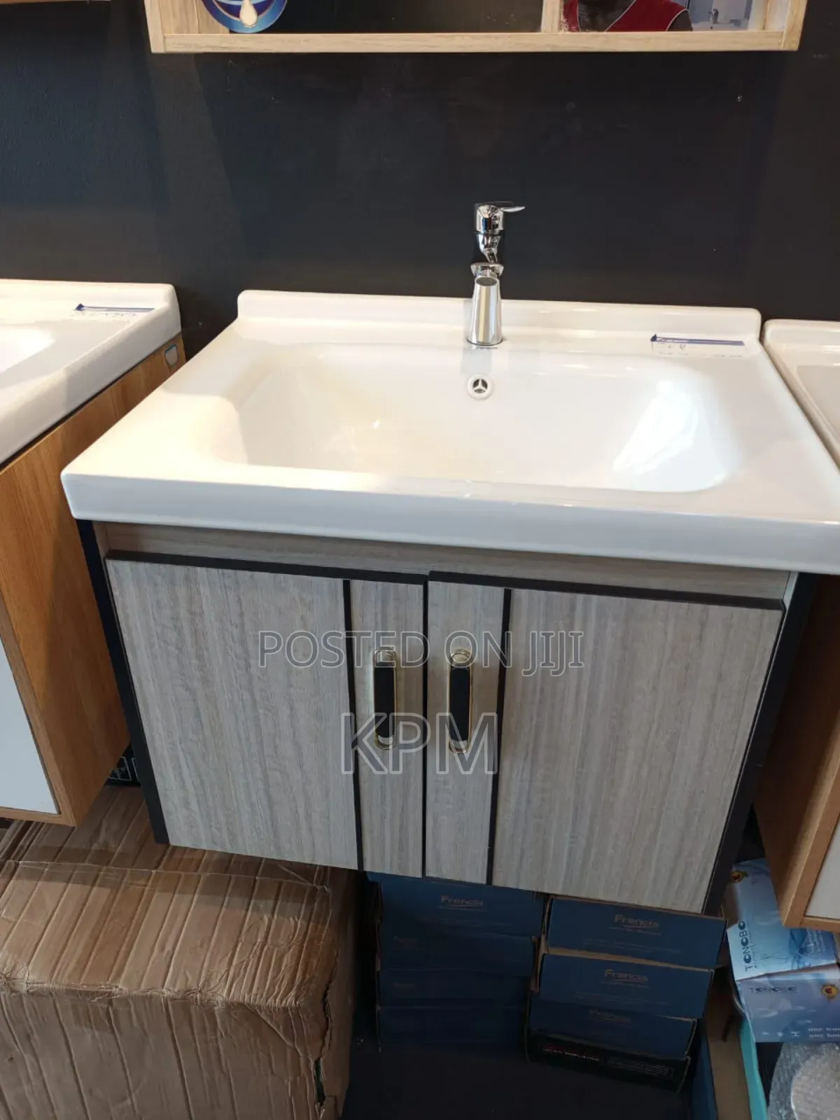 Factory Price Soft Grey Wooden Colour Hotel Apartment Vanity Basin