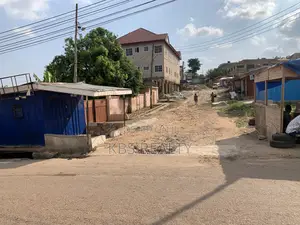 Shop for Rent in Ahodwo