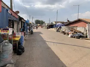 Shop for Rent in Ahodwo
