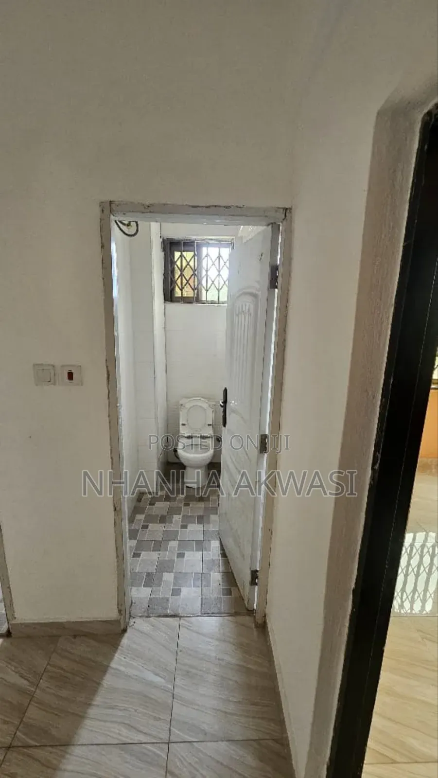 2bdrm Apartment in Sakumono, Tema Metropolitan for rent