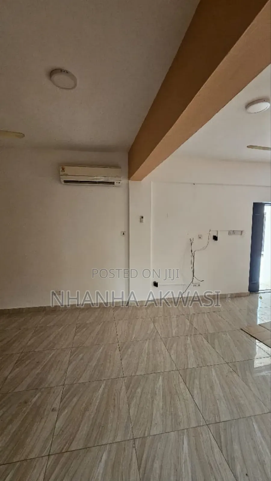 2bdrm Apartment in Sakumono, Tema Metropolitan for rent